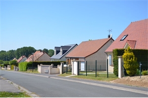 terrain à la vente -   80800  VILLERS-BRETONNEUX, surface 728 m2 vente terrain - APR660537